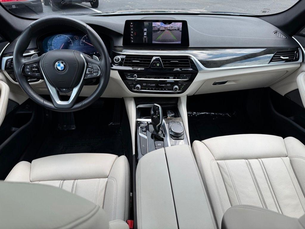 BMW 5-Series 530i xDrive 2019