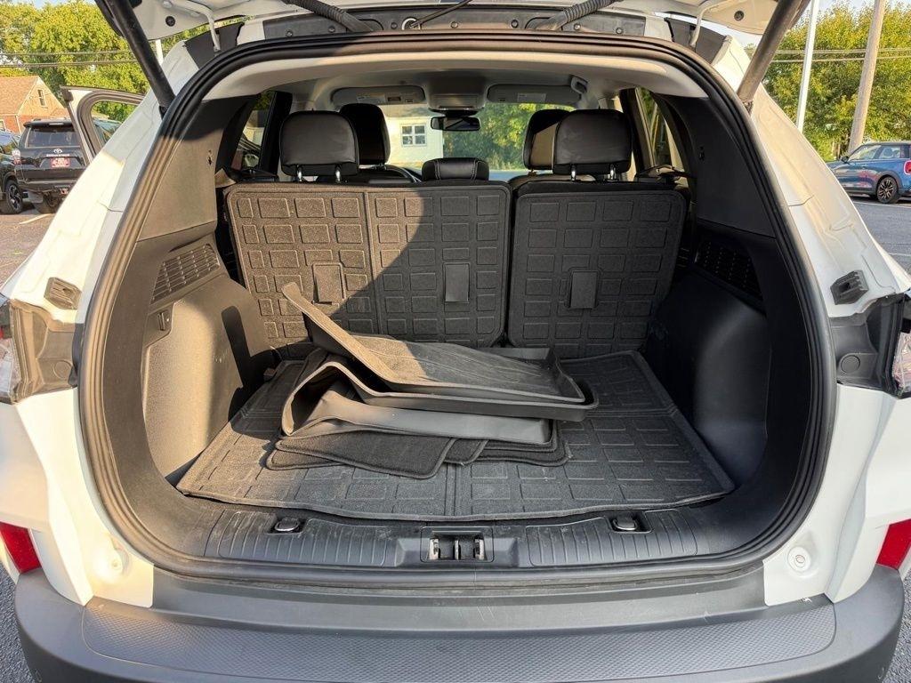 Ford Escape Titanium 4WD 2022
