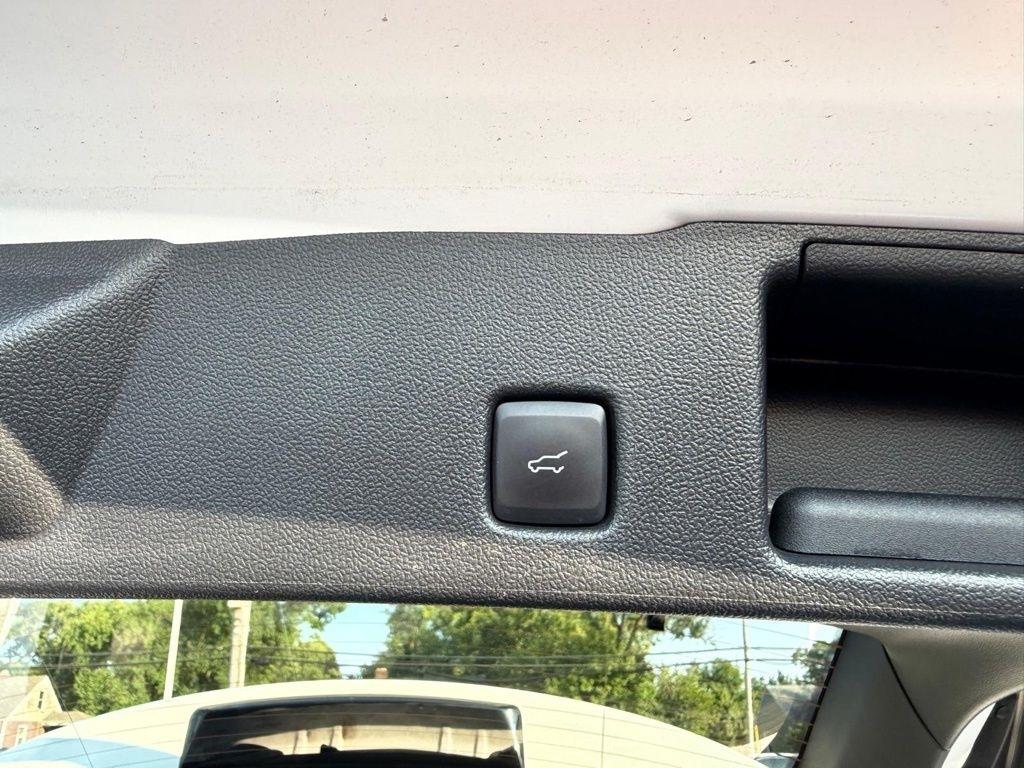 Ford Escape Titanium 4WD 2022