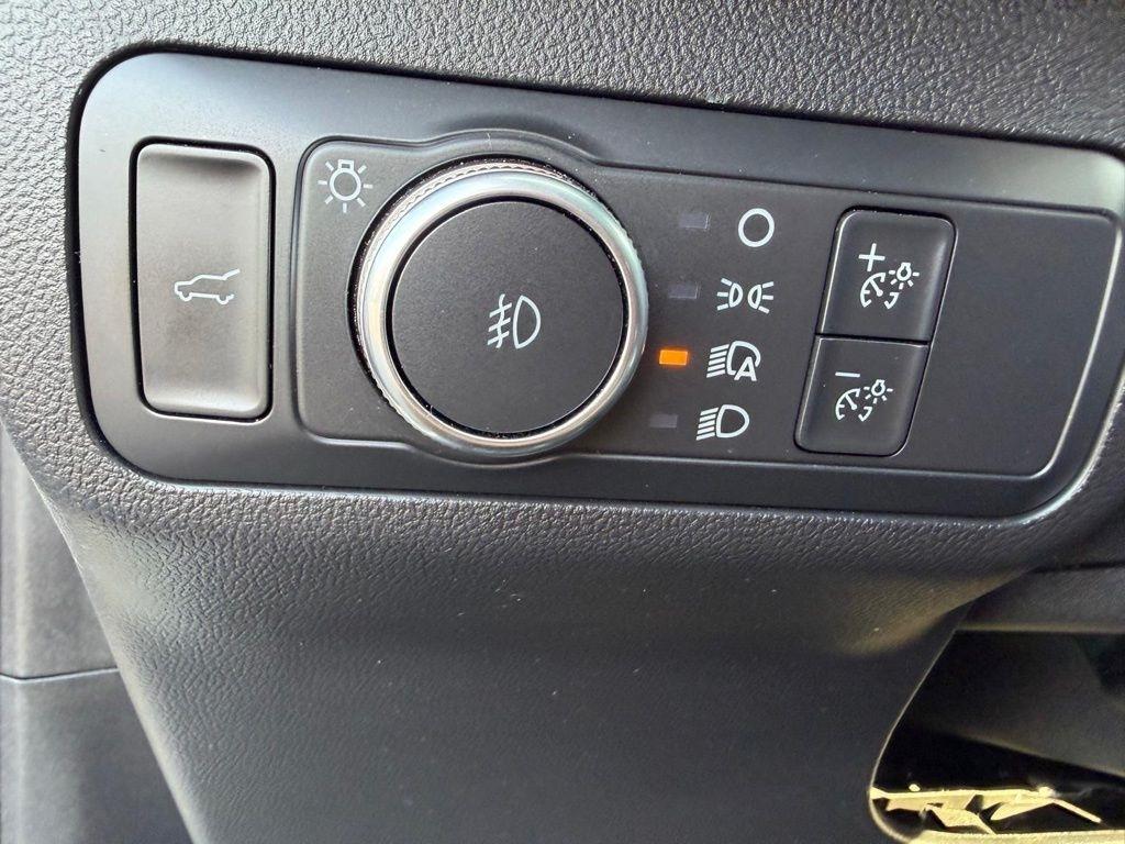 Ford Escape Titanium 4WD 2022