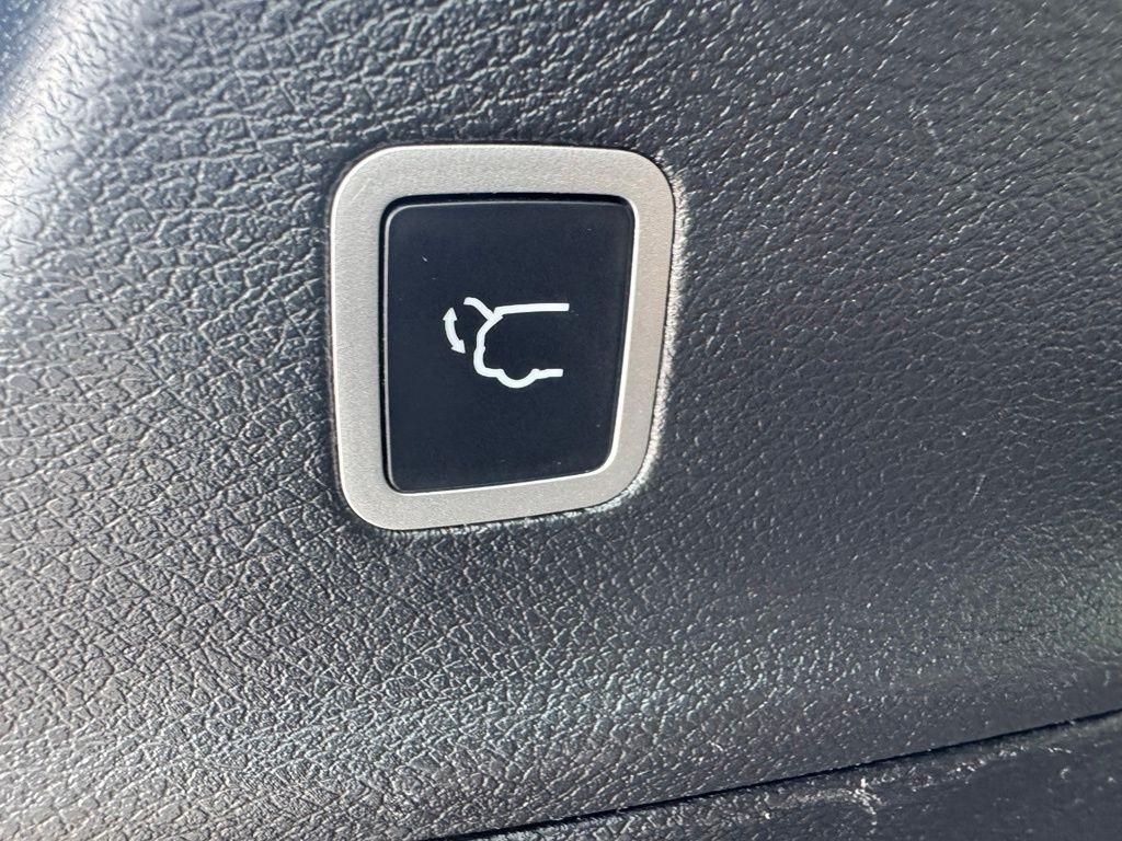 Chrysler Pacifica Limited 2025