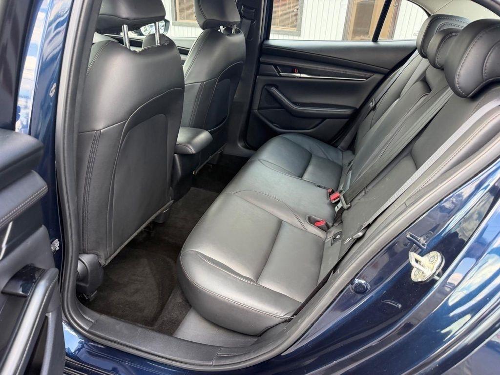 Mazda MAZDA3 Select 2024
