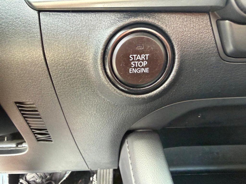Mazda MAZDA3 Select 2024