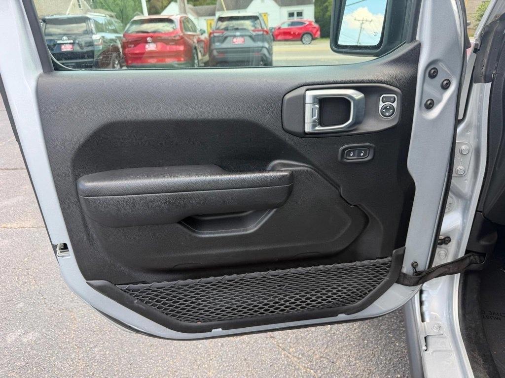 Jeep Wrangler Rubicon 2024