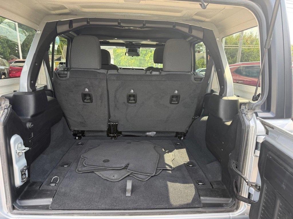 Jeep Wrangler Rubicon 2024