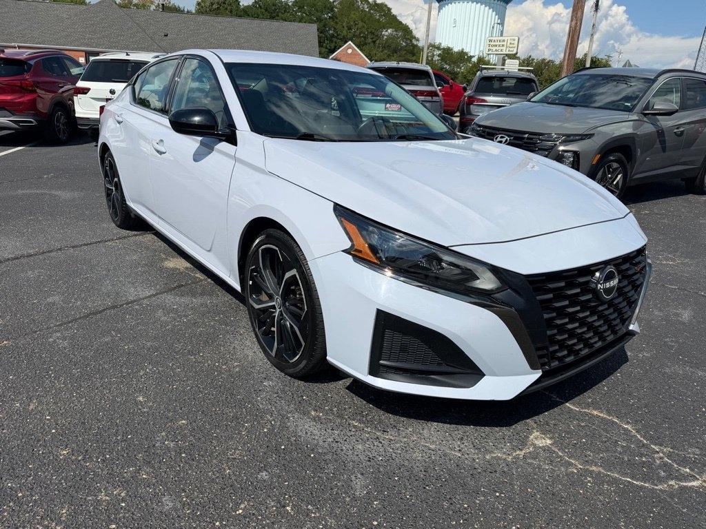 Nissan Altima 2.5 SR 2024