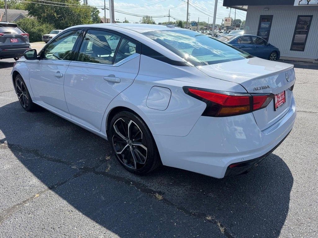 Nissan Altima 2.5 SR 2024
