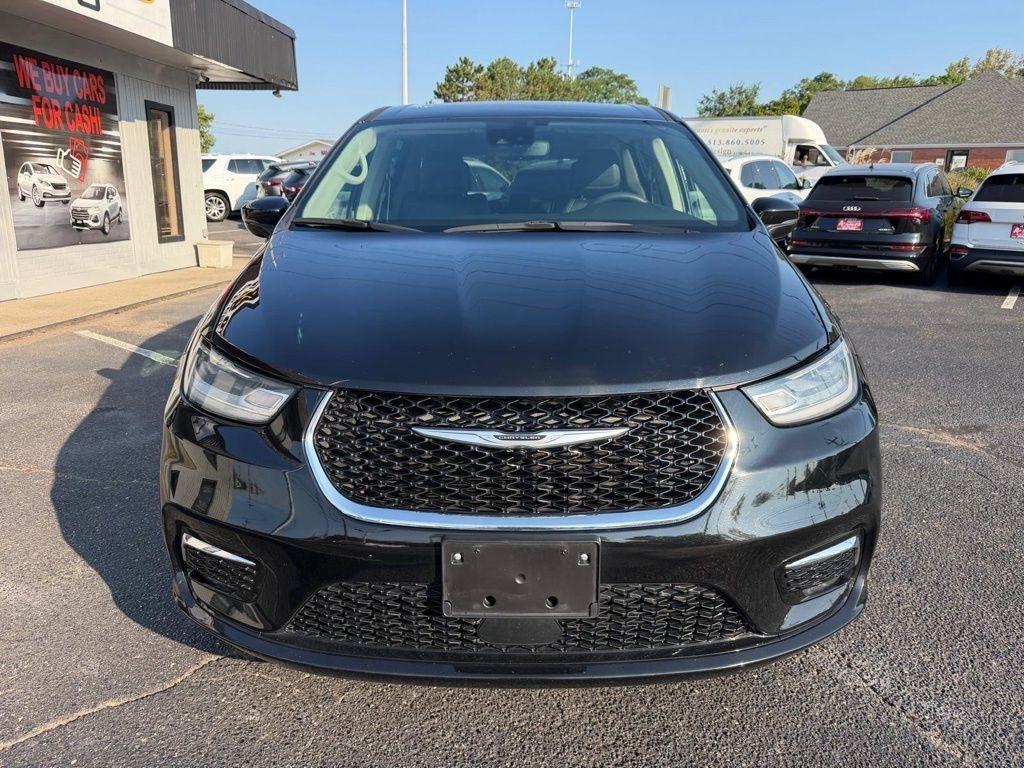 Chrysler Pacifica Touring L 2024