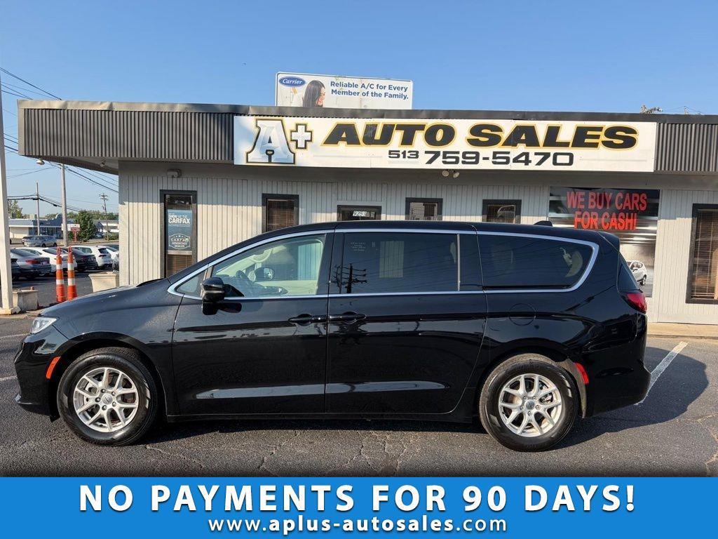 2024 Chrysler Pacifica Touring L