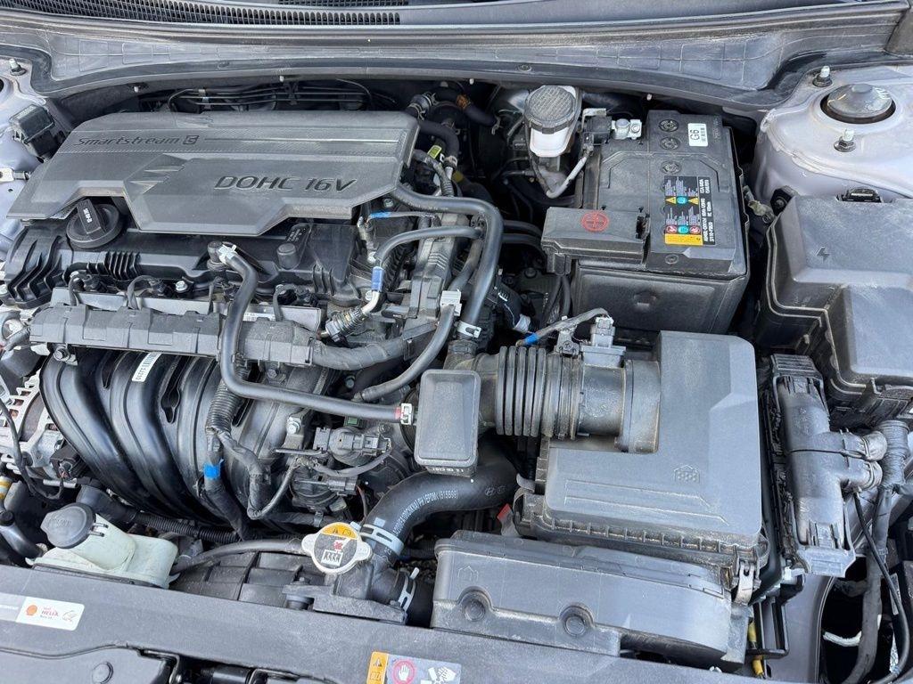 Hyundai Elantra SEL 2023