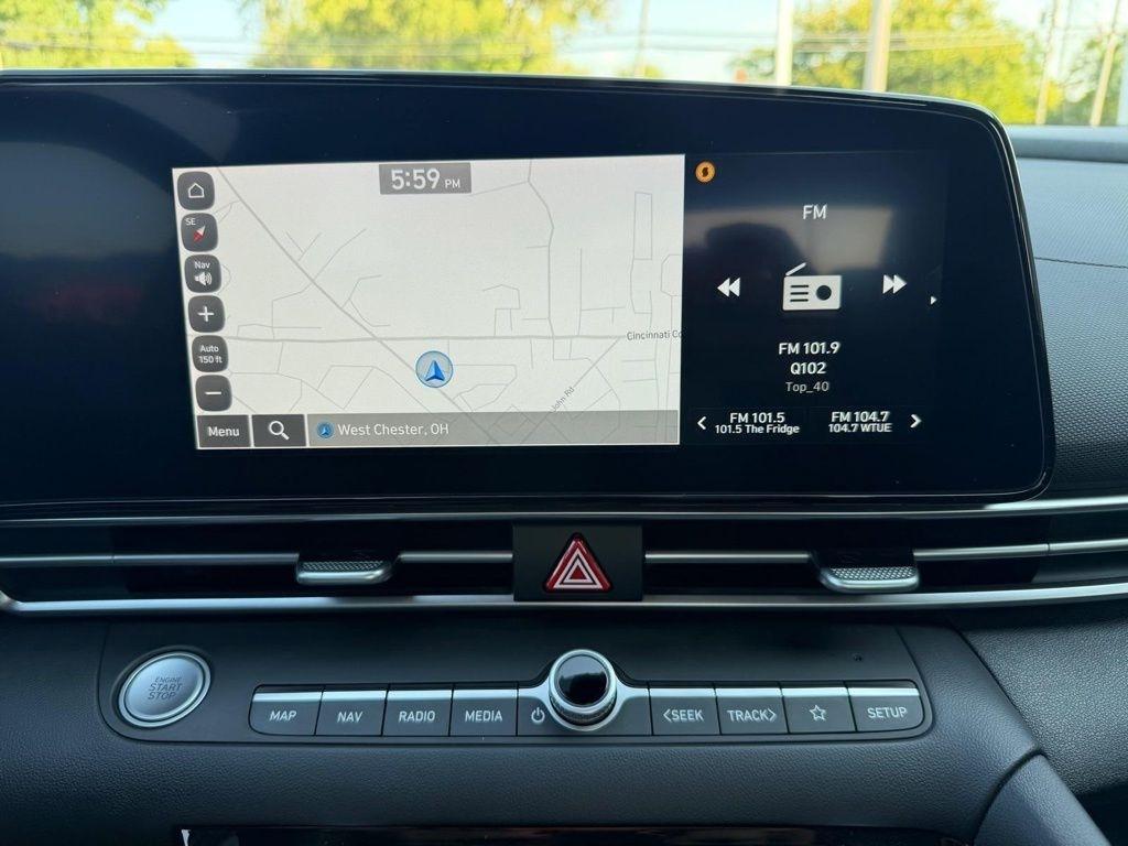 Hyundai Elantra SEL 2023