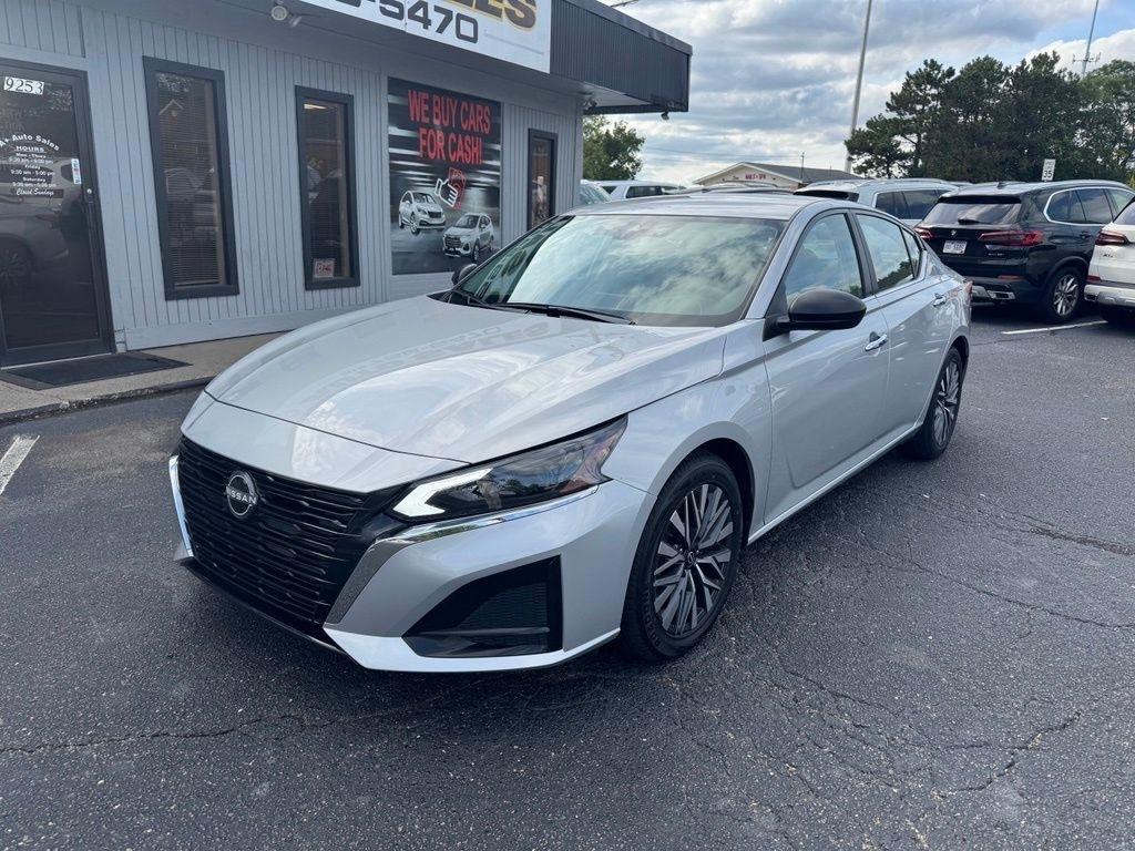 Nissan Altima 2.5 SV 2025