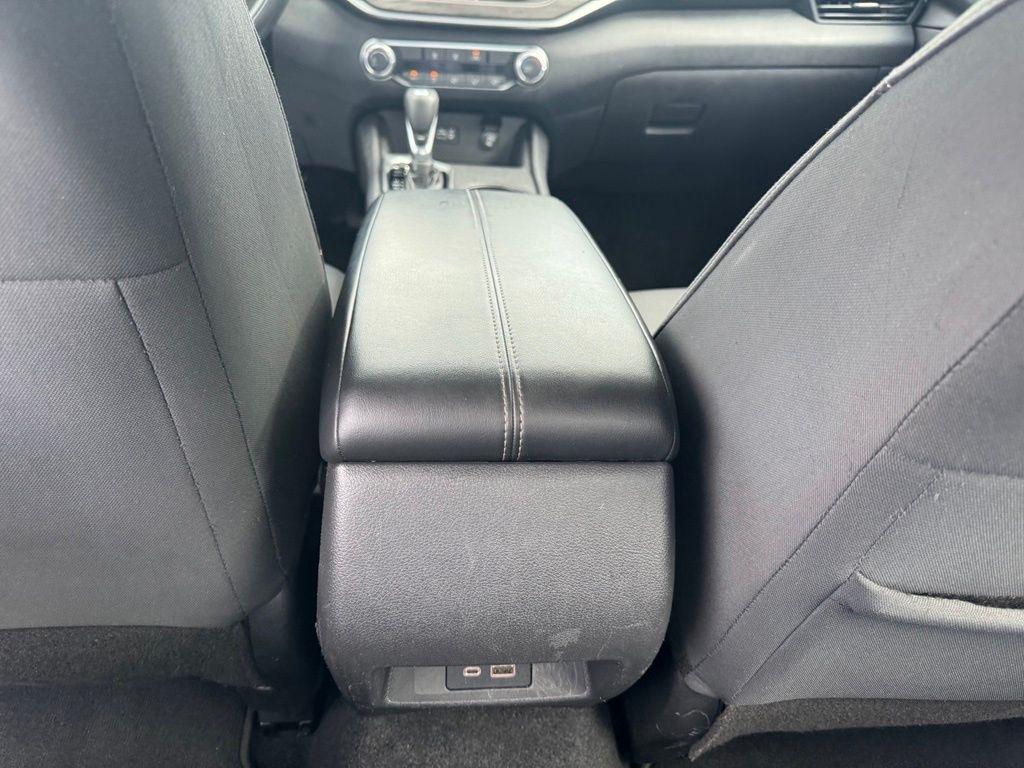 Nissan Altima 2.5 SV 2025