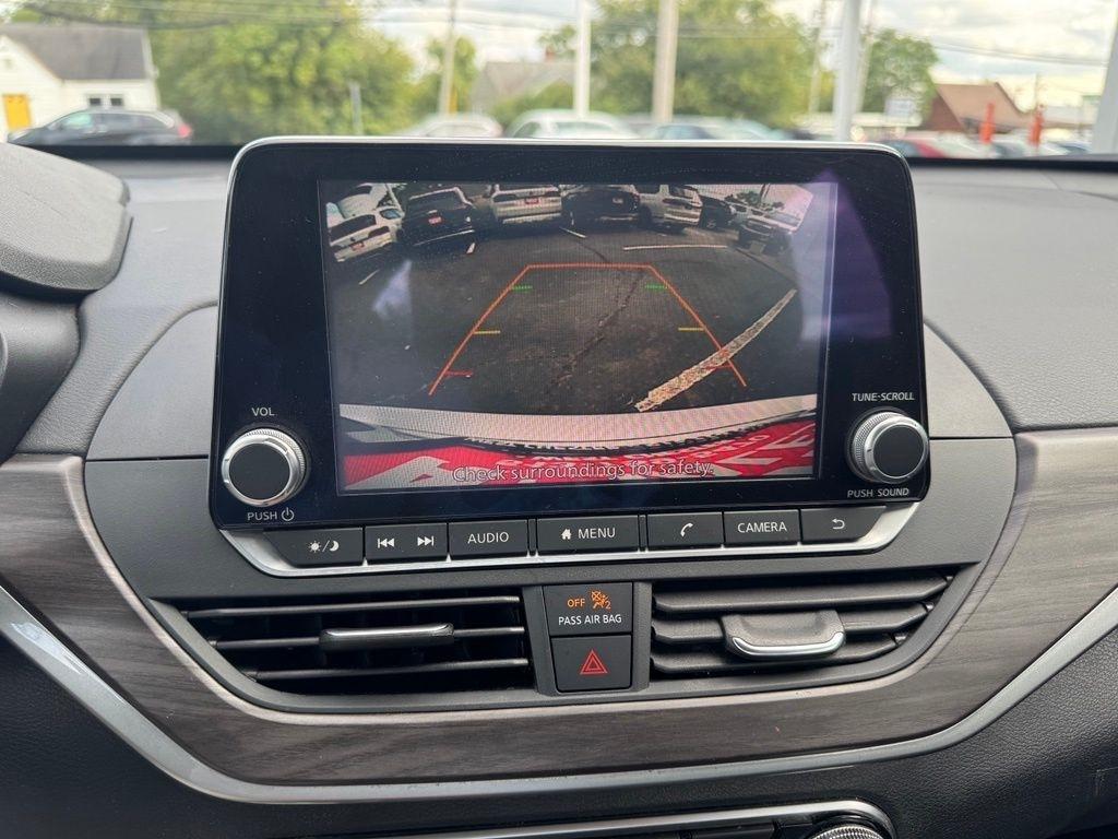 Nissan Altima 2.5 SV 2025