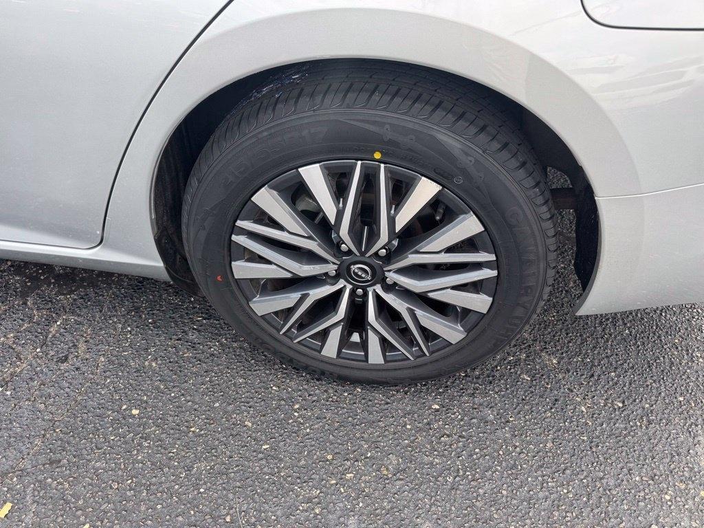 Nissan Altima 2.5 SV 2025