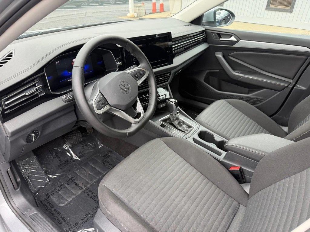 Volkswagen Jetta S 2025