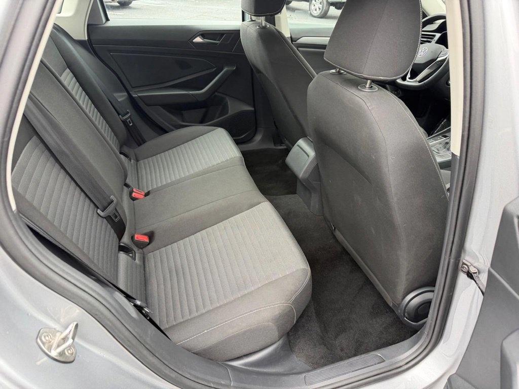 Volkswagen Jetta S 2025