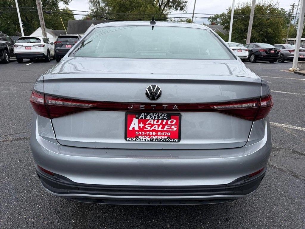 Volkswagen Jetta S 2025