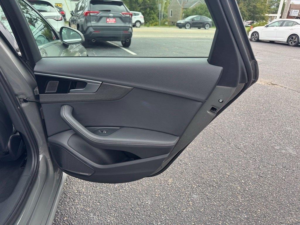 Audi A4 Prestige 40 TFSI quattro 2024