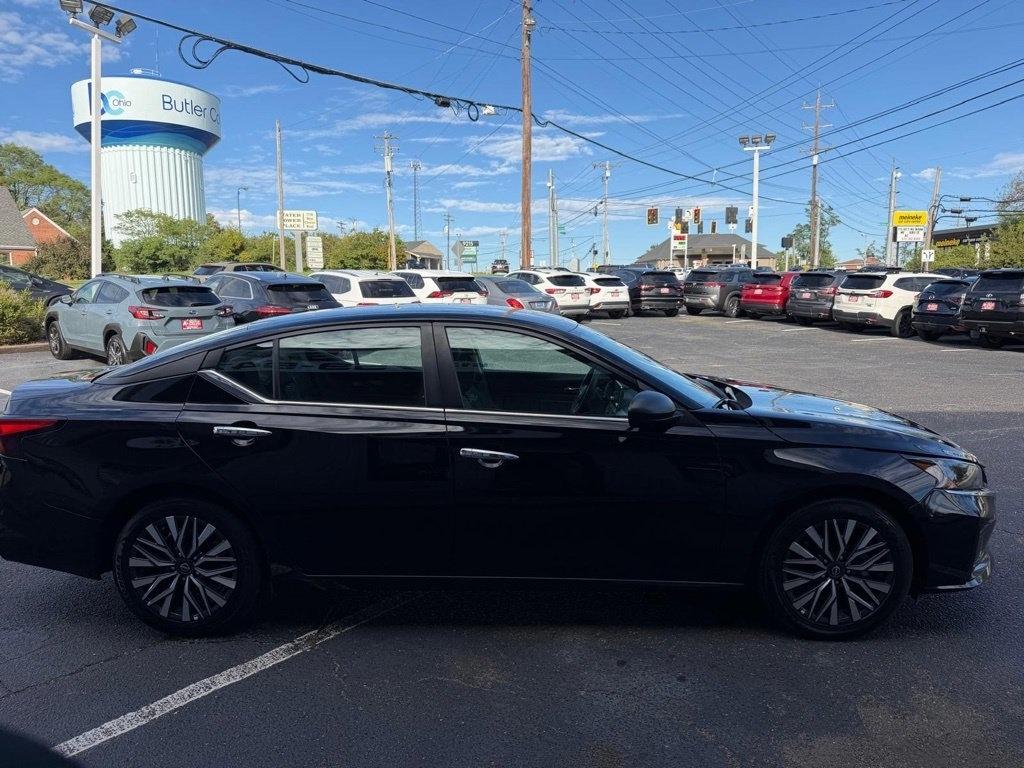 Nissan Altima 2.5 SV 2025