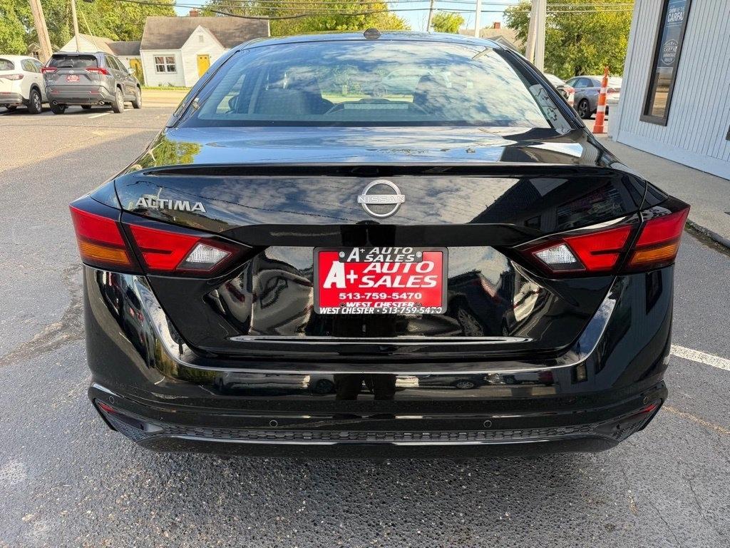 Nissan Altima 2.5 SV 2025