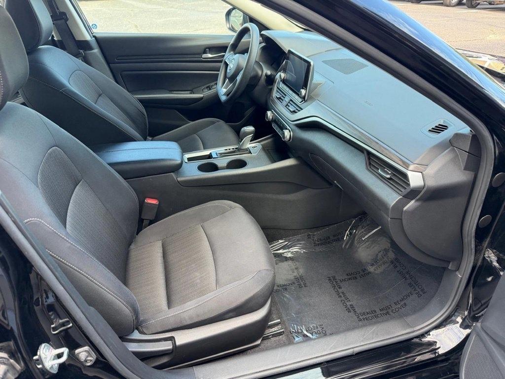 Nissan Altima 2.5 SV 2025