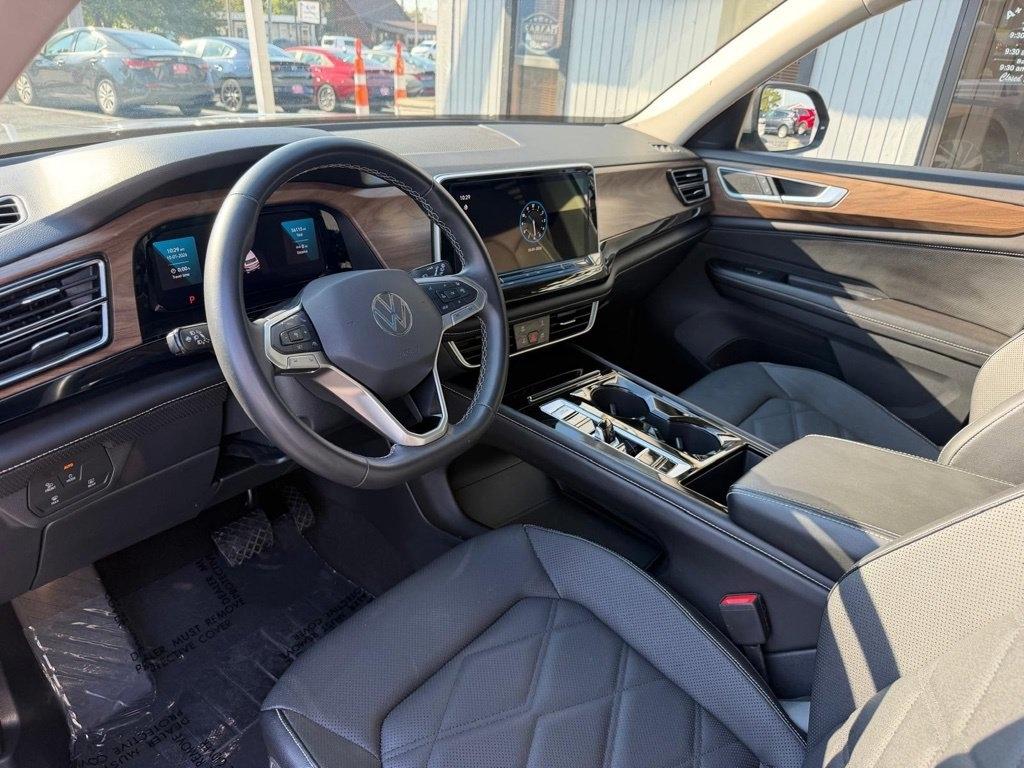 Volkswagen Atlas SE w/Technology 4MOTION 2024