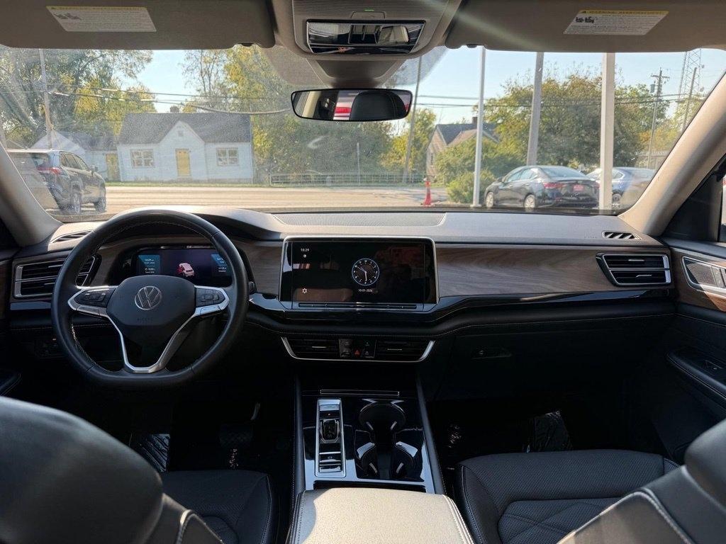 Volkswagen Atlas SE w/Technology 4MOTION 2024