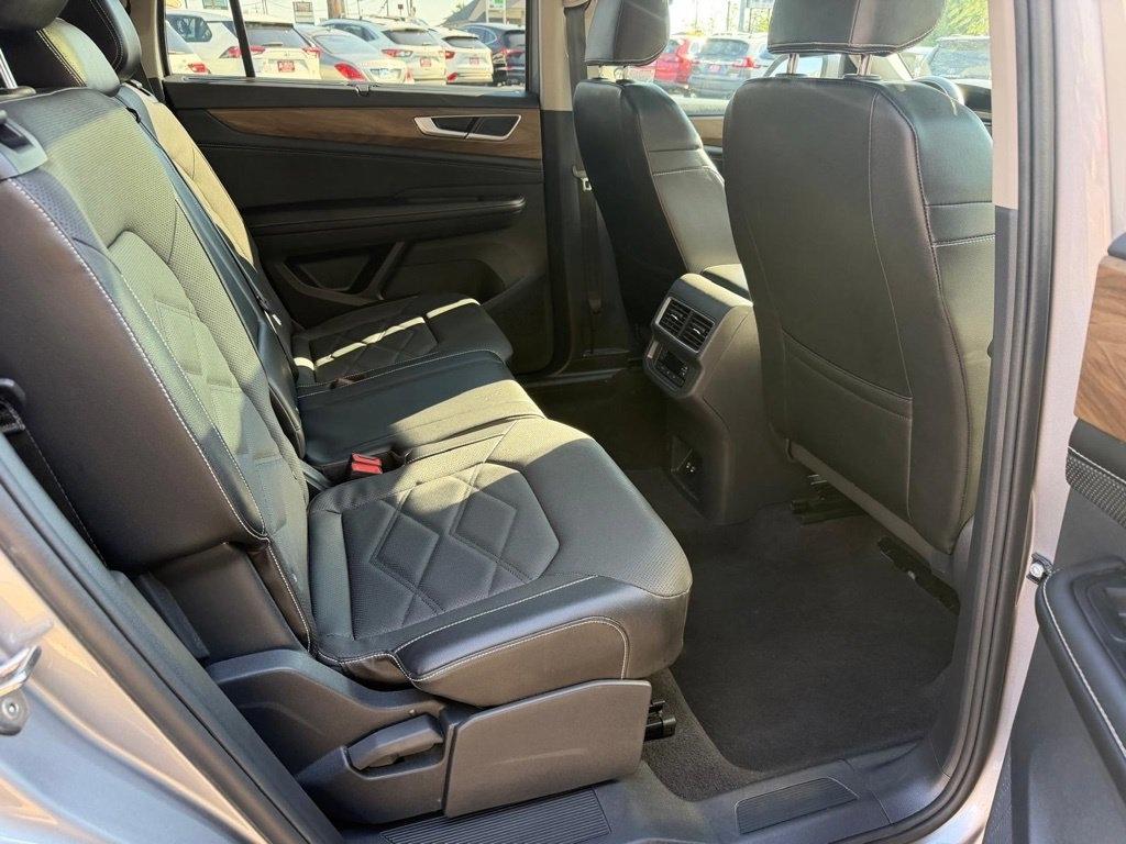 Volkswagen Atlas SE w/Technology 4MOTION 2024