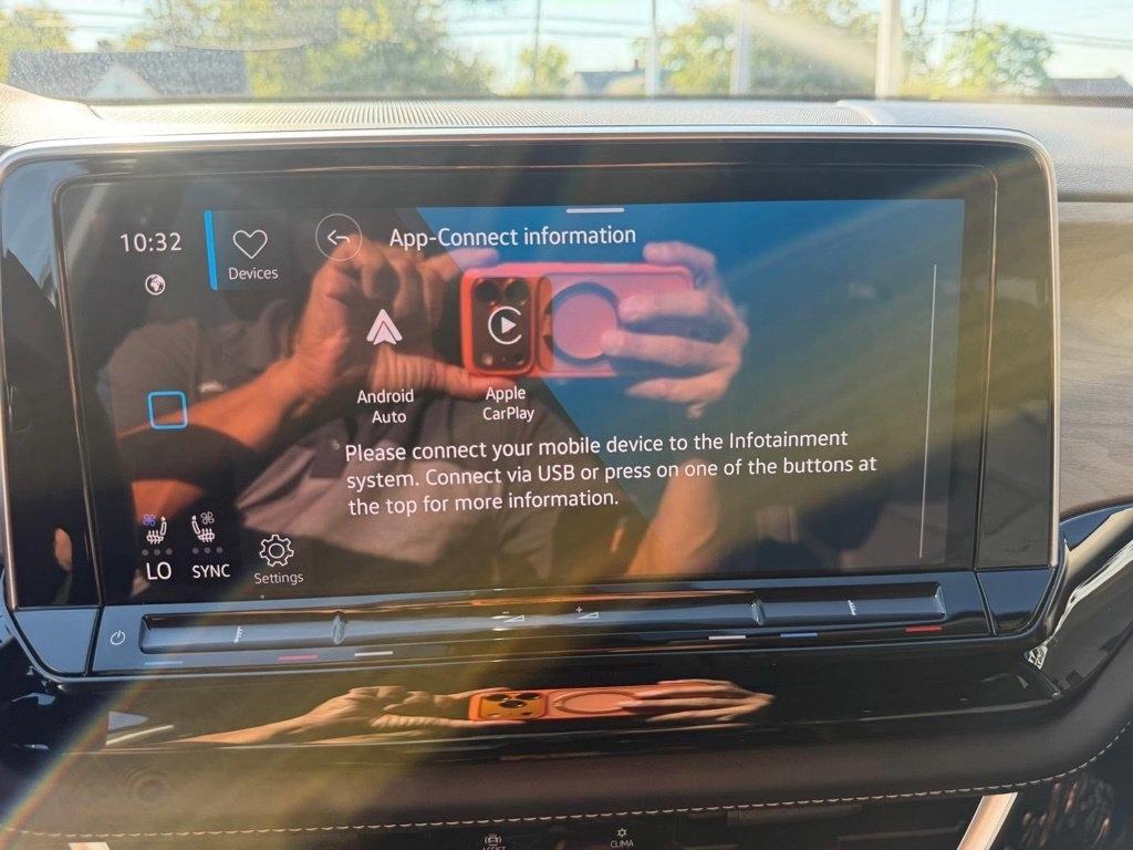 Volkswagen Atlas SE w/Technology 4MOTION 2024