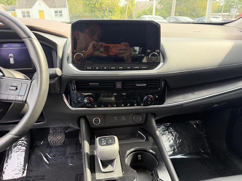 Nissan Rogue Platinum AWD 2023