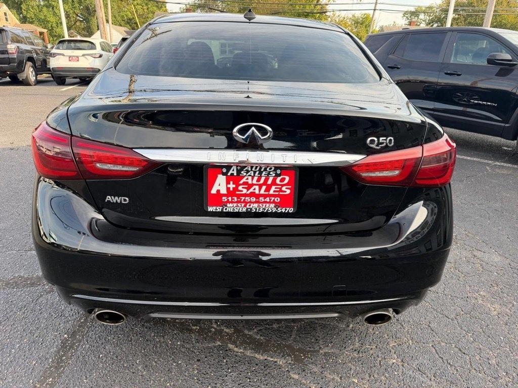 Infiniti Q50 LUXE AWD 2023