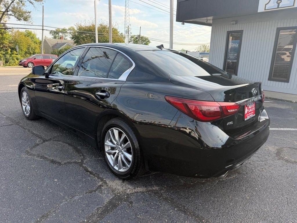 Infiniti Q50 LUXE AWD 2023