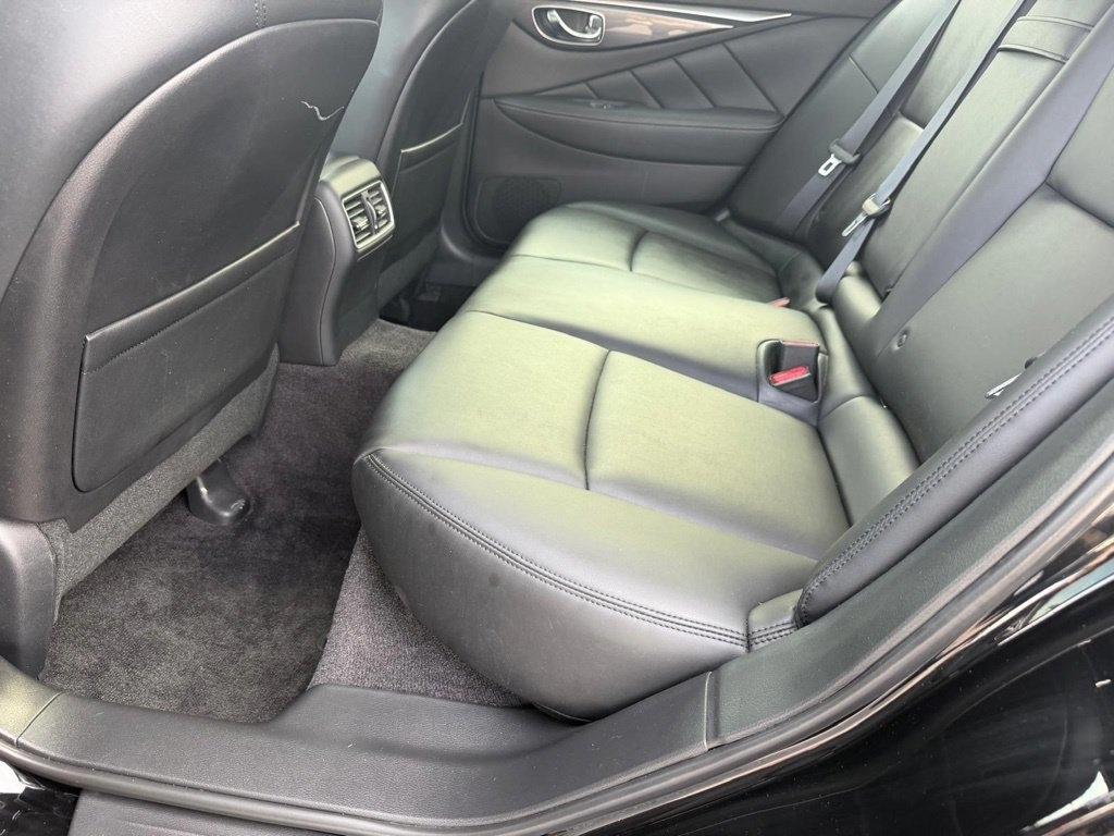 Infiniti Q50 LUXE AWD 2023