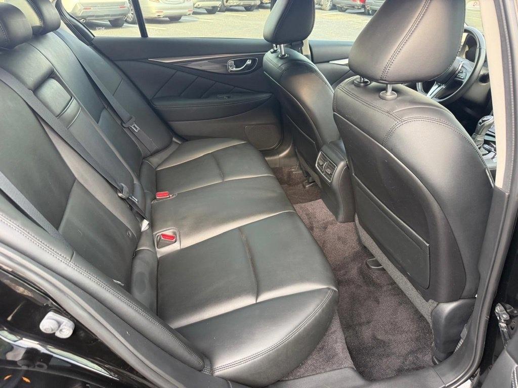 Infiniti Q50 LUXE AWD 2023
