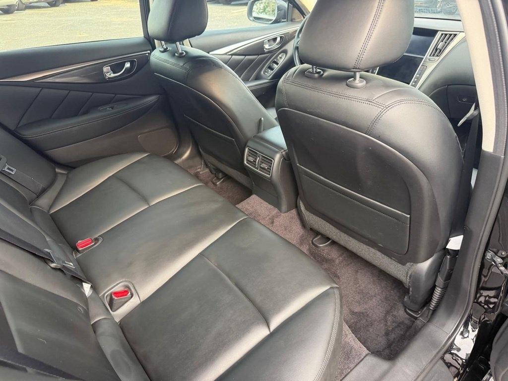 Infiniti Q50 LUXE AWD 2023