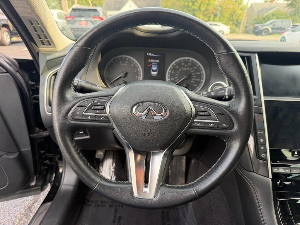 Infiniti Q50 LUXE AWD 2023