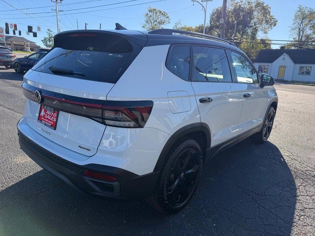 Volkswagen Taos SE 4Motion Black 2025