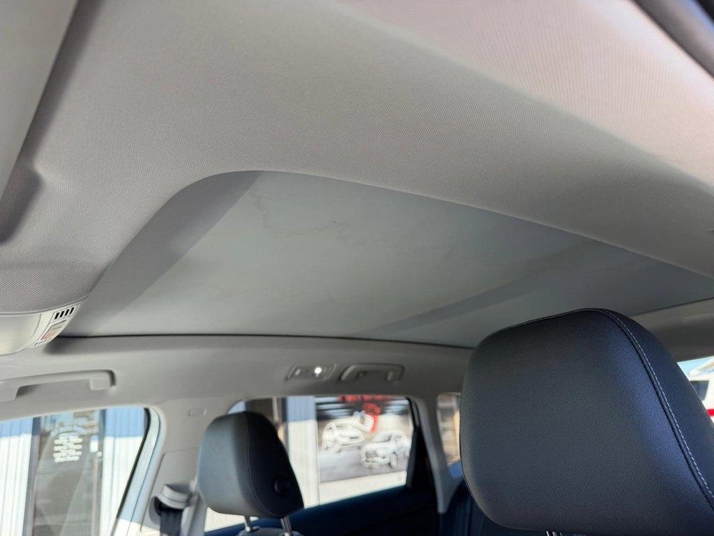Volkswagen Taos SE 4Motion Black 2025