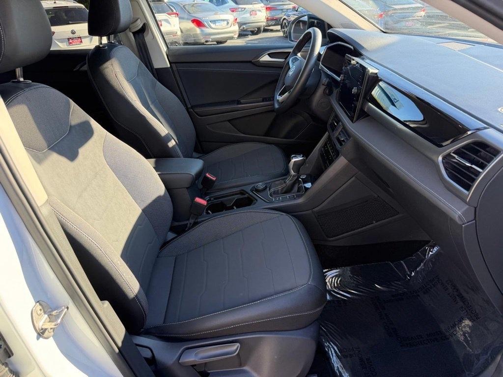 Volkswagen Taos SE 4Motion Black 2025