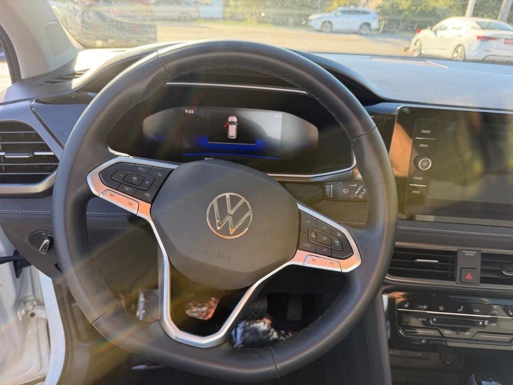 Volkswagen Taos SE 4Motion Black 2025