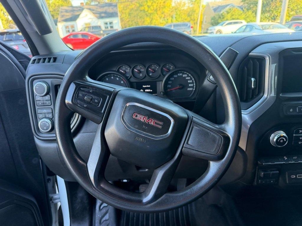 GMC Sierra 1500 Base Crew Cab Long Box 4WD 2021