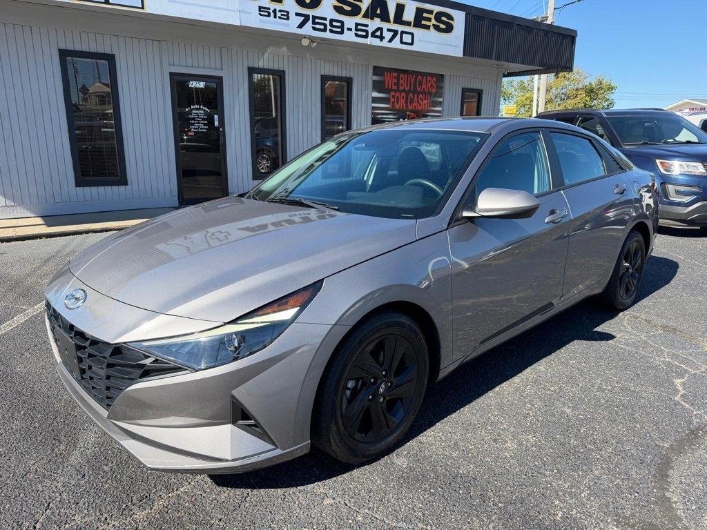 Hyundai Elantra SEL 2023