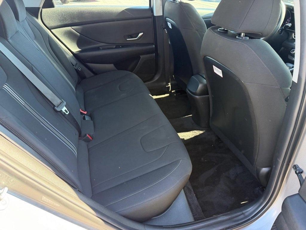 Hyundai Elantra SEL 2023