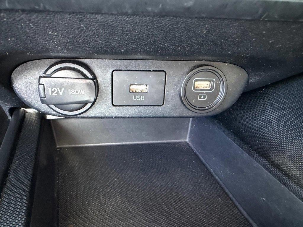 Hyundai Elantra SEL 2023