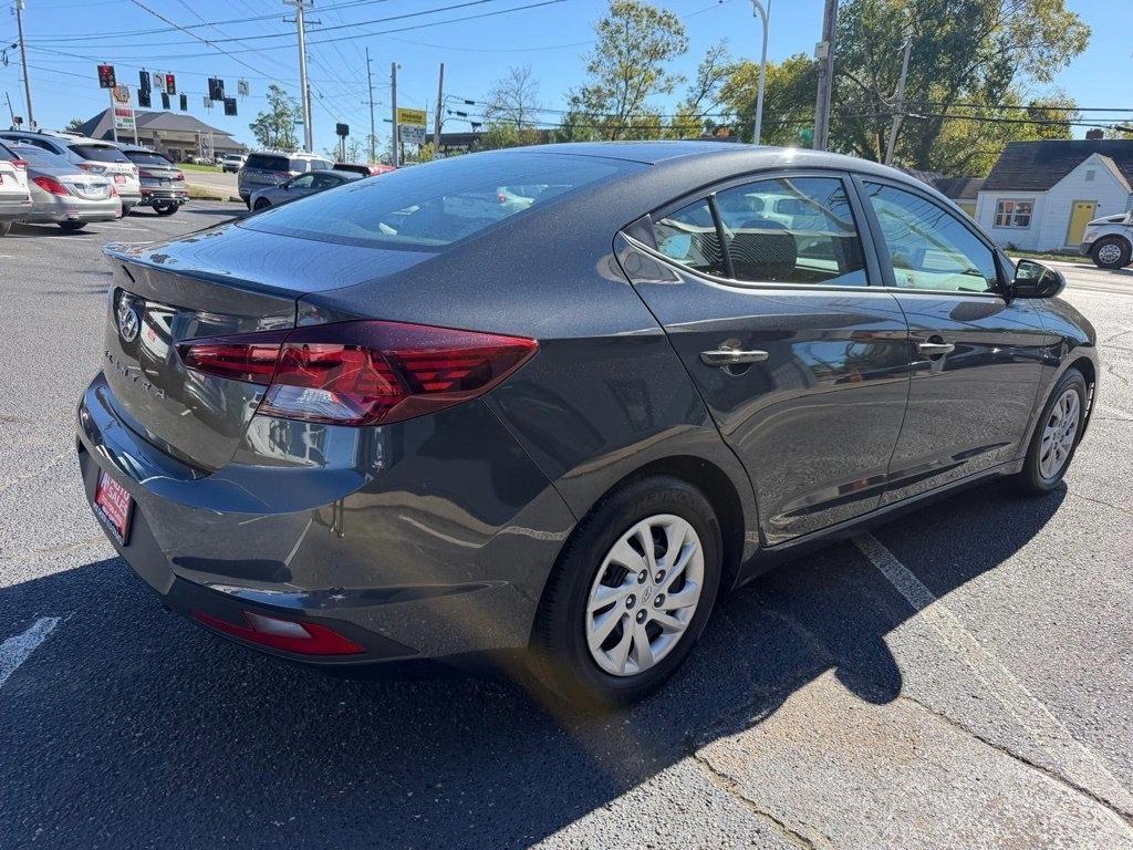 Hyundai Elantra SE 6M 2020