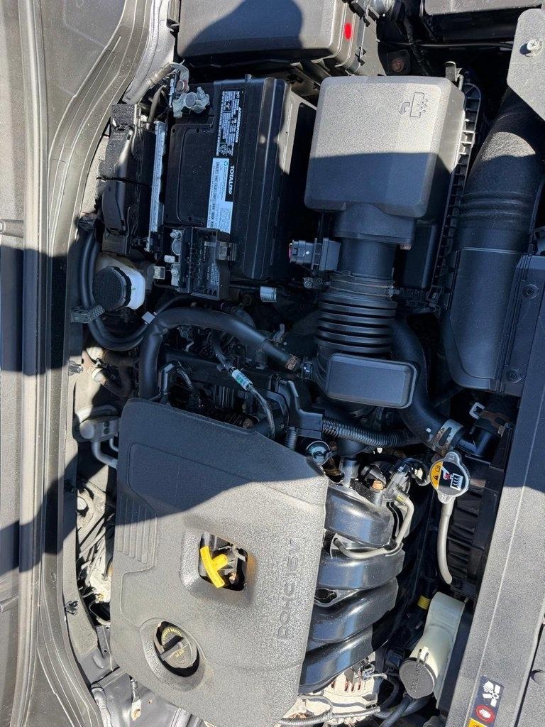 Hyundai Elantra SE 6M 2020