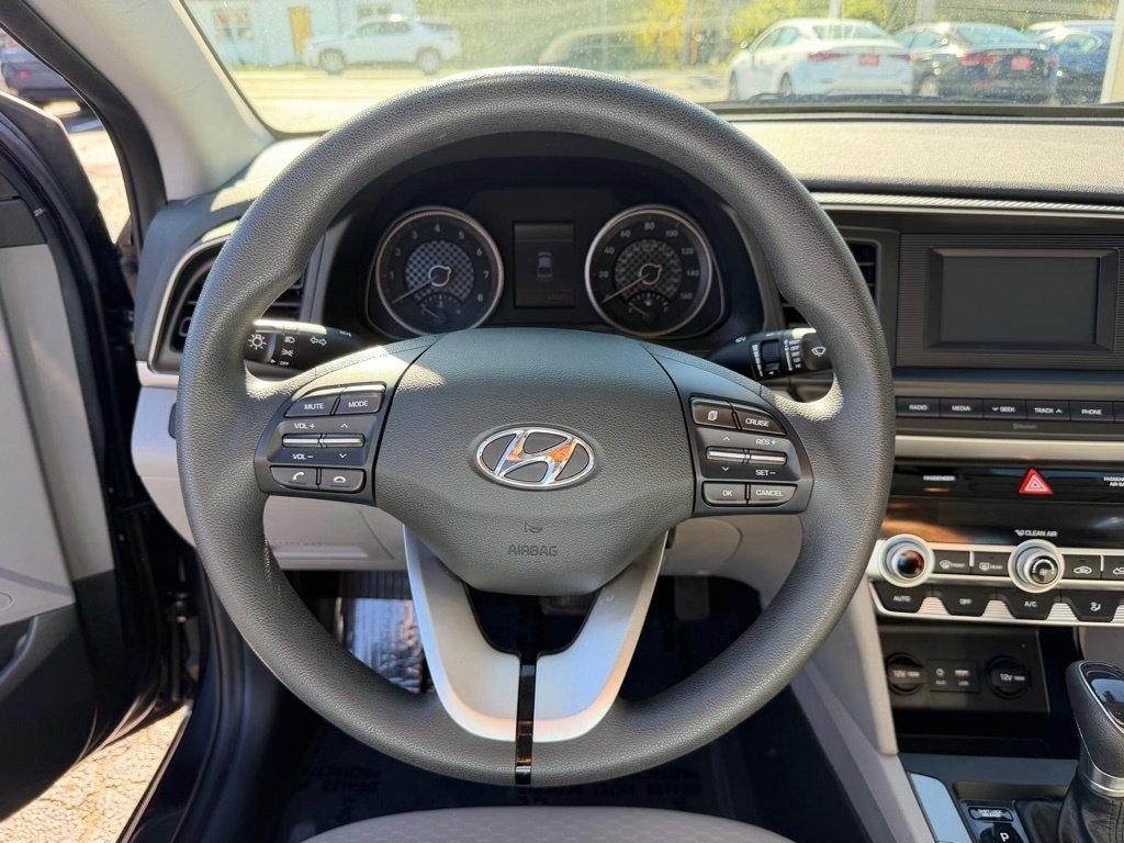 Hyundai Elantra SE 6M 2020