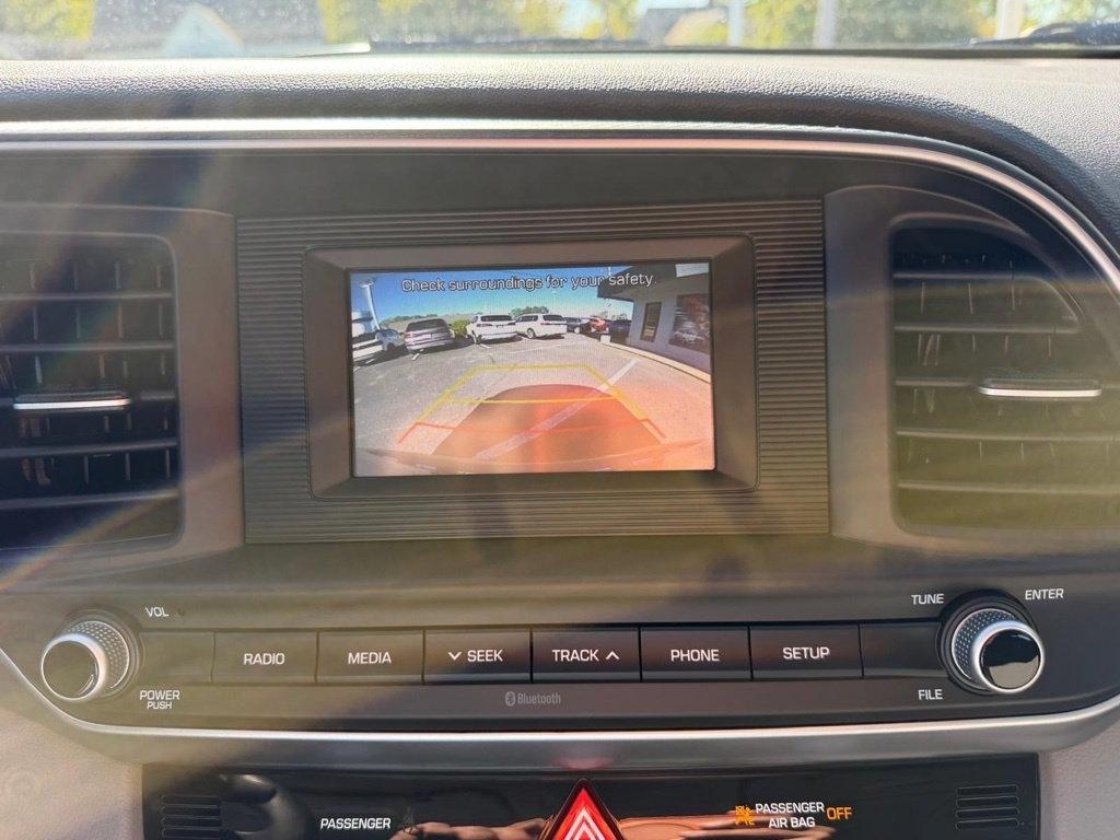 Hyundai Elantra SE 6M 2020