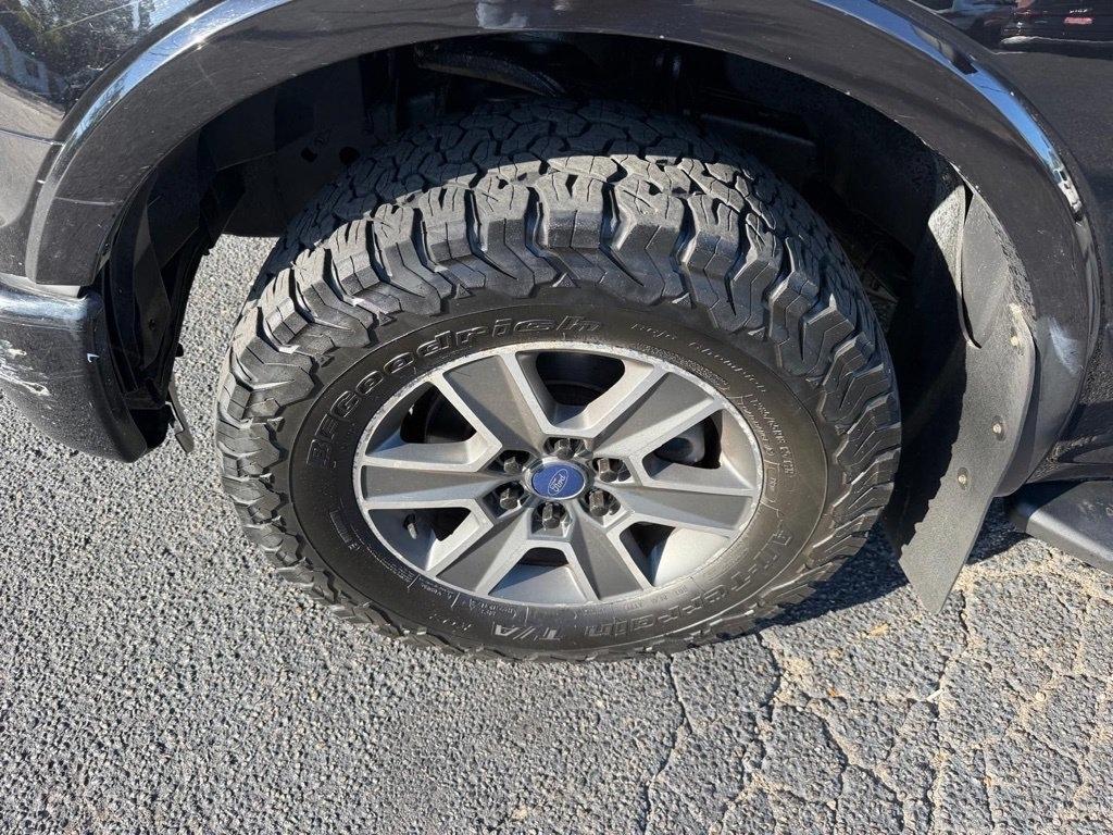 Ford F-150 4WD SuperCrew 145" XLT 2016